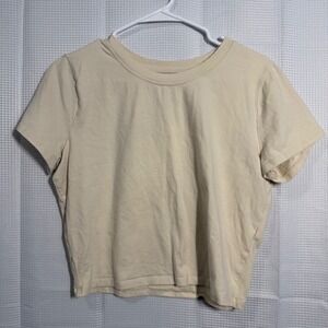 Hollister Baby Tee XL Cream Cropped Must-Have Collection T-Shirt